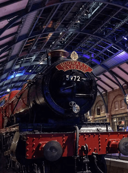 L'Esprit de Londres : Des Cadeaux Expérientiels qui Pétillent