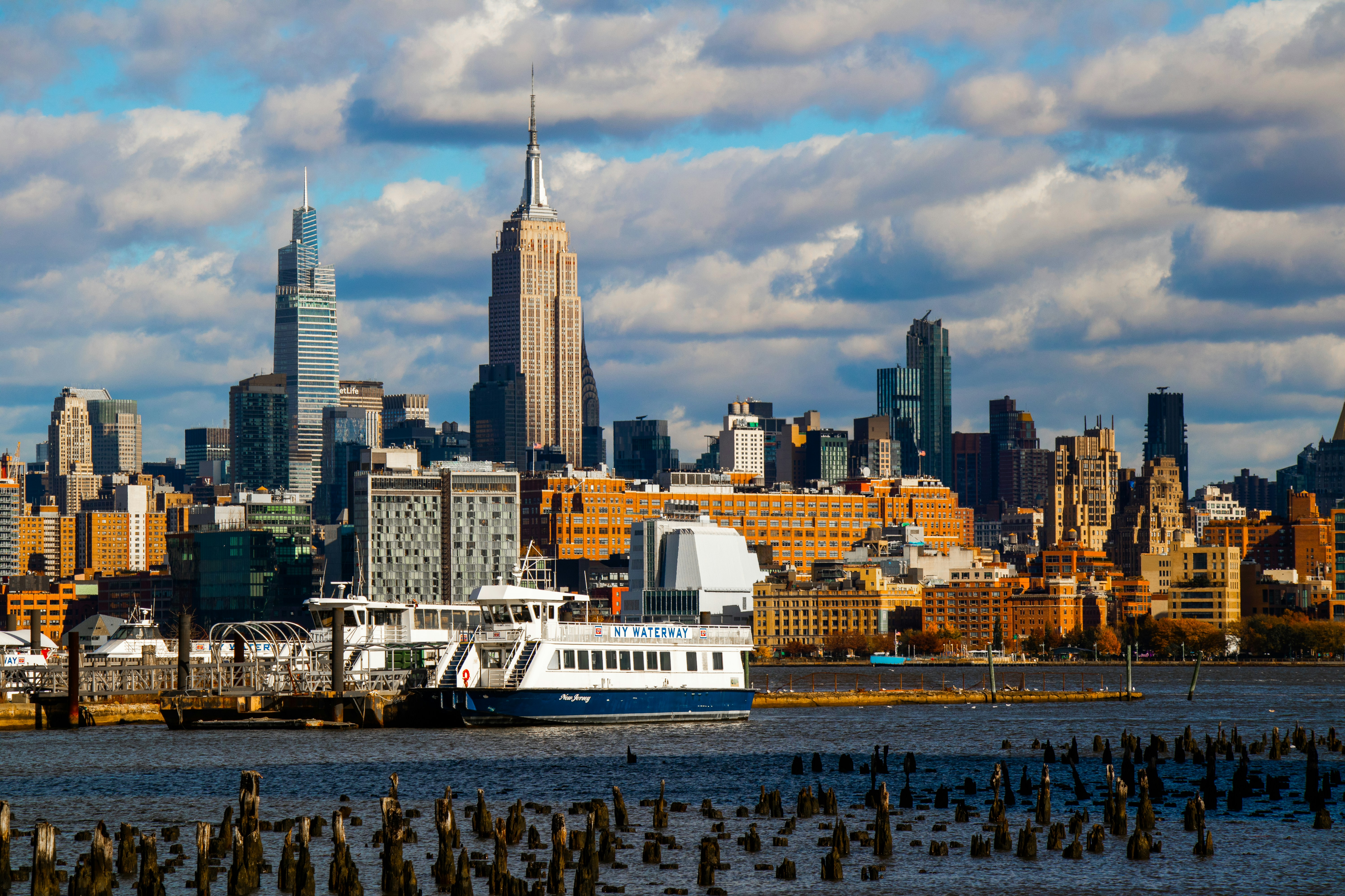 Skrivena blaga zatvorenih prostora u središtu Manhattana: vodič kroz doživljaje otporne na vremenske uvjete