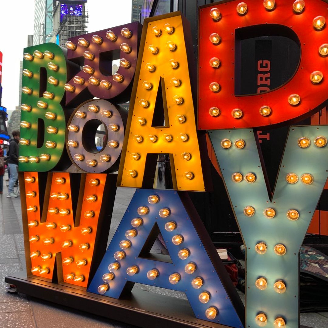 Što se prikazuje na Broadwayu?